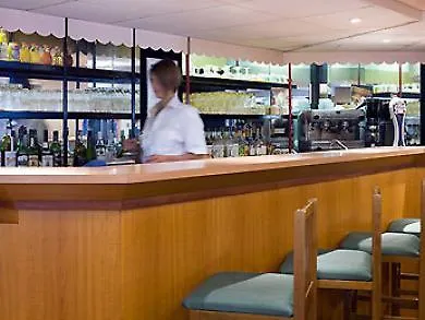 Ibis Aéroport Promenade Des 3* Niza