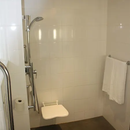 Ibis Aéroport Promenade Des 3* Niza