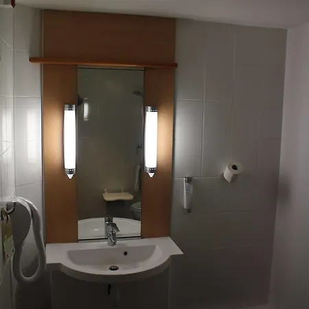 Hotel Ibis Aéroport Promenade Des Niza