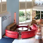 Hotel Ibis Aeroport Promenade Des 3*