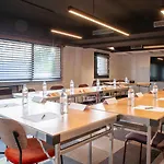 Ibis Aeroport Promenade Des 3*