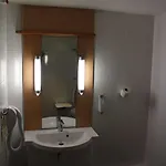 Hotel Ibis Aeroport Promenade Des Nice