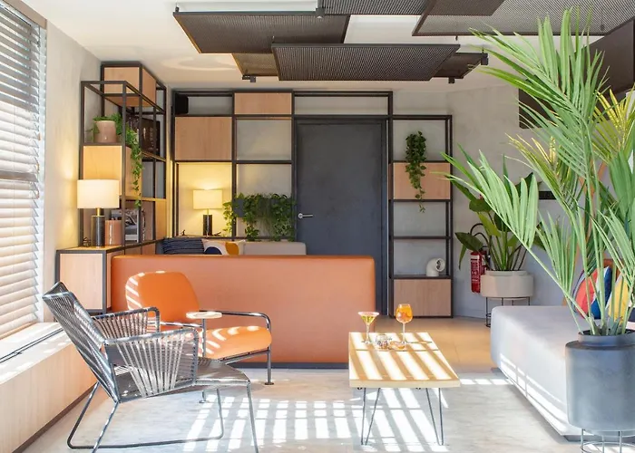 Ibis Aeroport Promenade Des Отель Ницца