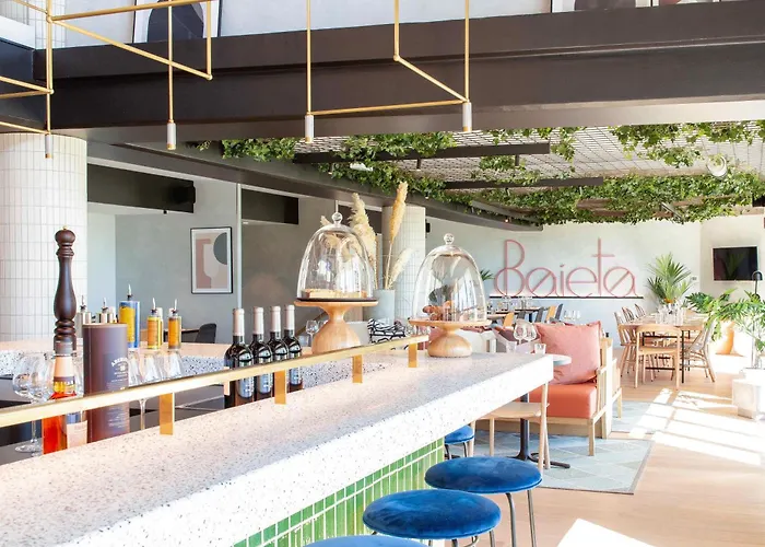 Ibis Aeroport Promenade Des