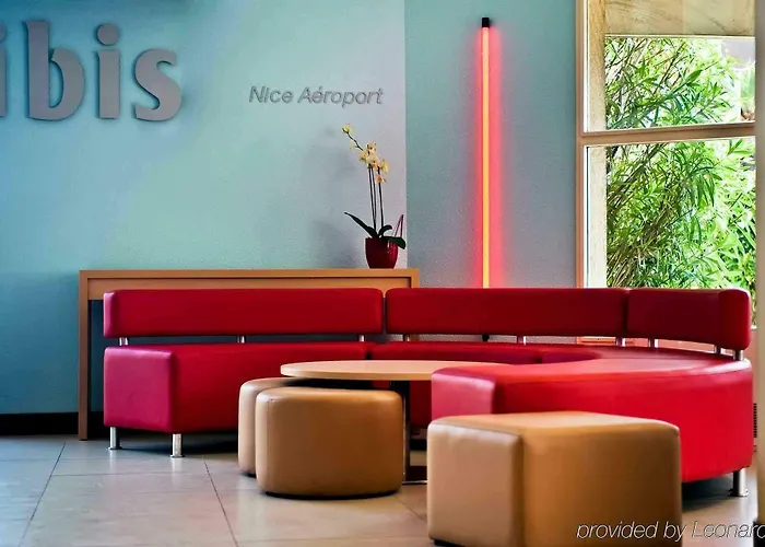 Отель Ibis Aeroport Promenade Des 3*