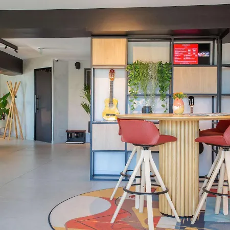 Ξενοδοχείο Ibis Aeroport Promenade Des 3*