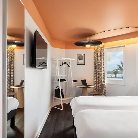 Hotel Ibis Aeroport Promenade Des